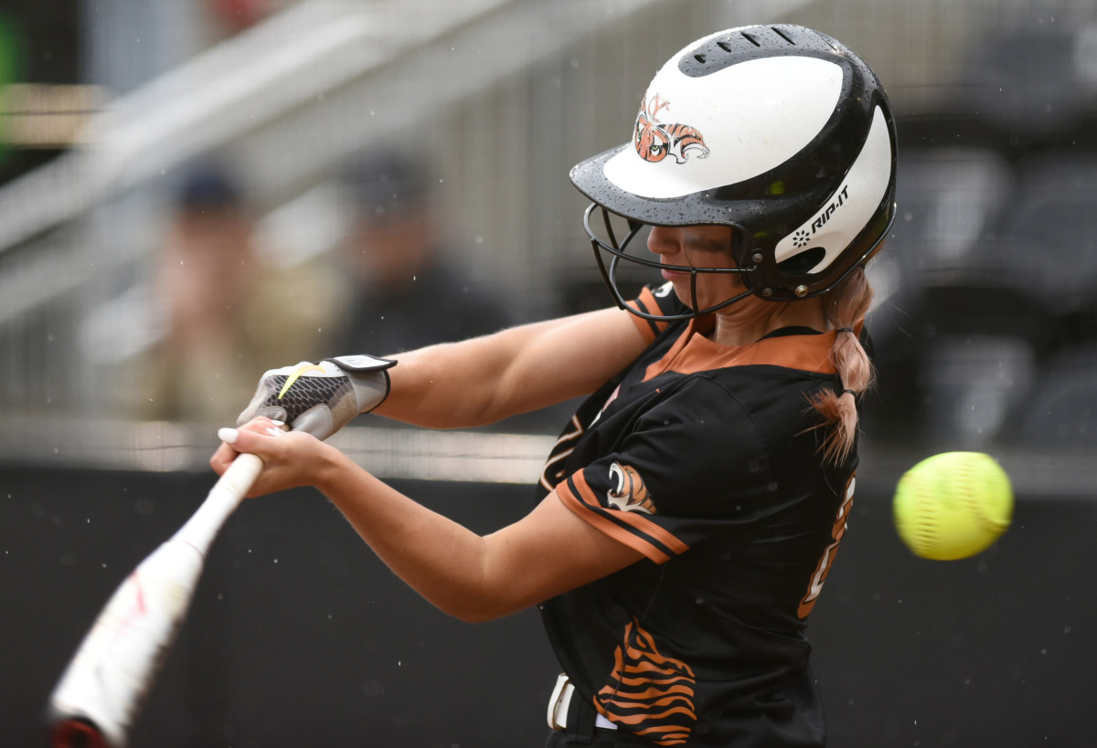 Burns Yamhill-Carlton 3A softball final Taylor Balkom 12